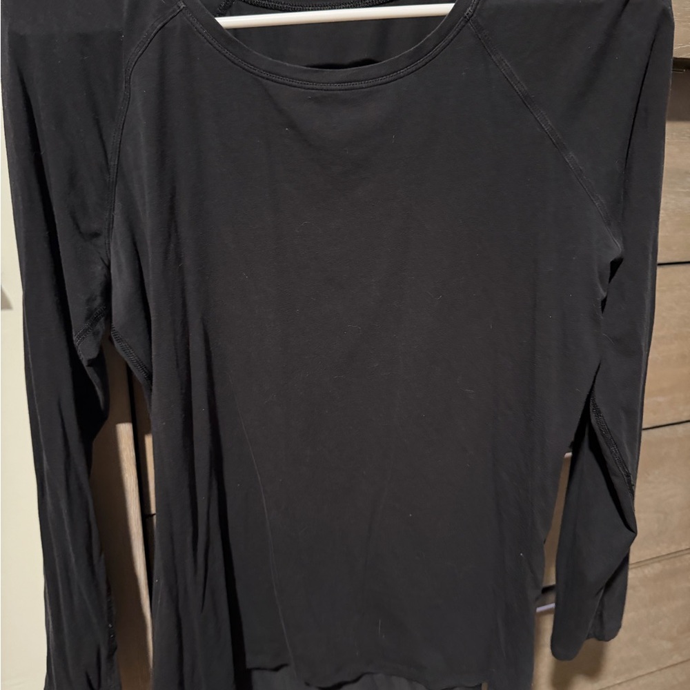 Black Long Sleeve Shirt Lululemon size 6
